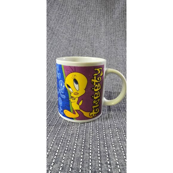 Vintage1999 Tweety Bird Warner Bros Looney Tunes Maxim Coffee Mug - Picture 3 of 7